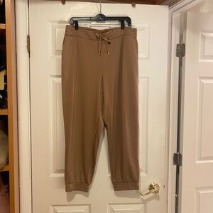 Rachel Zoe Joggers Stretch Material w/ Pockets - Camel Taupe Tan - Size XL